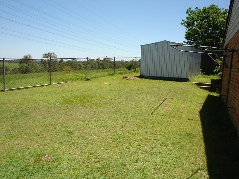 28 Hazelton Street, Riverhills QLD 4074