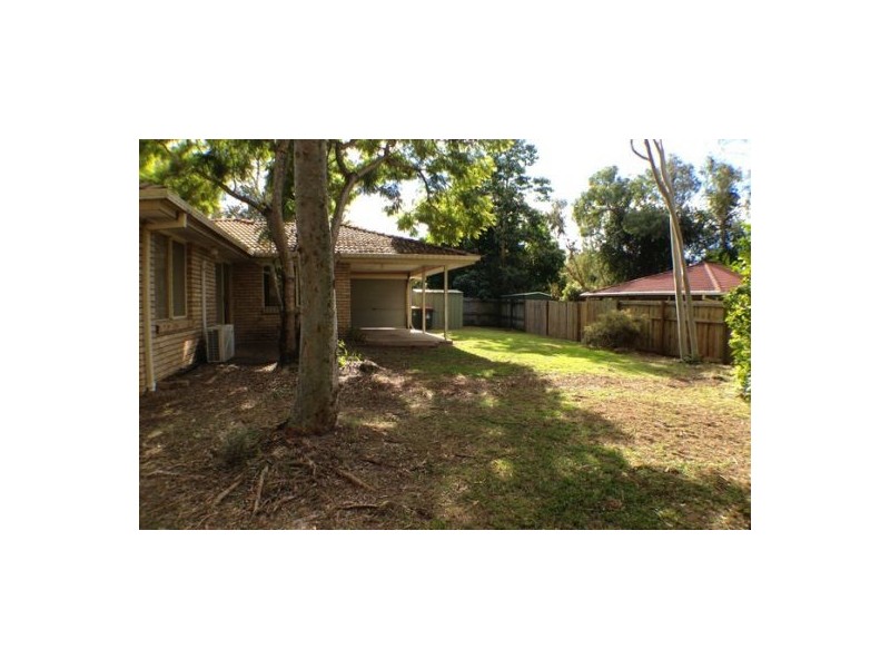 40 Scarlet Place, Forest Lake QLD 4078