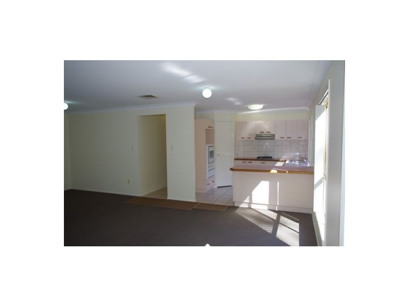 48 Wivenhoe Circuit, Forest Lake QLD 4078