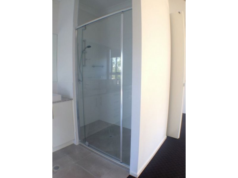 30 Dray Court, Riverhills QLD 4074