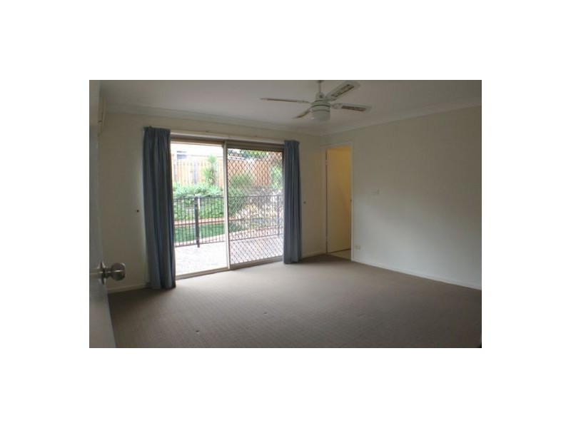 28 Eurabbie Street, Middle Park QLD 4074