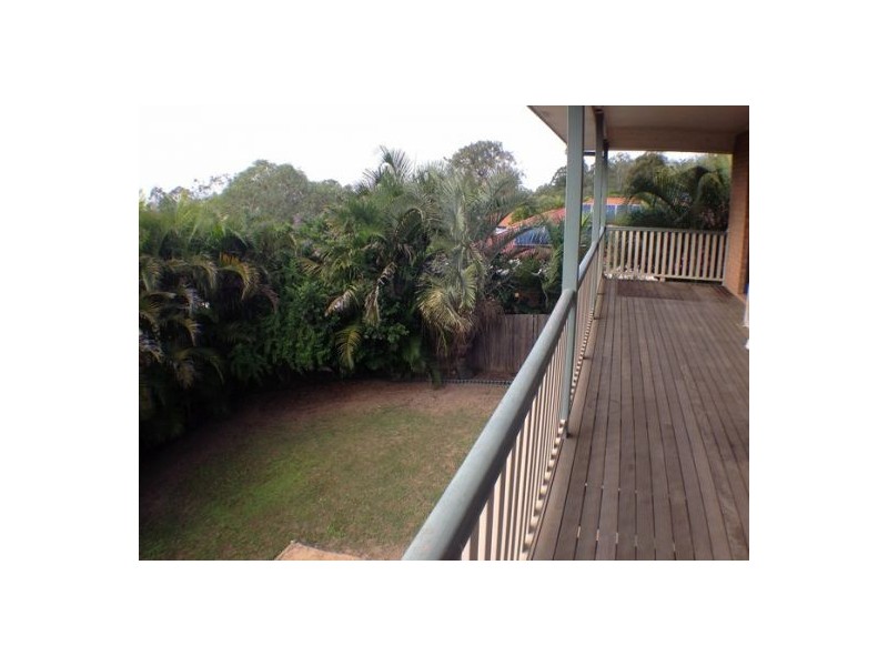 4 Selkirk Close, Oxley QLD 4075