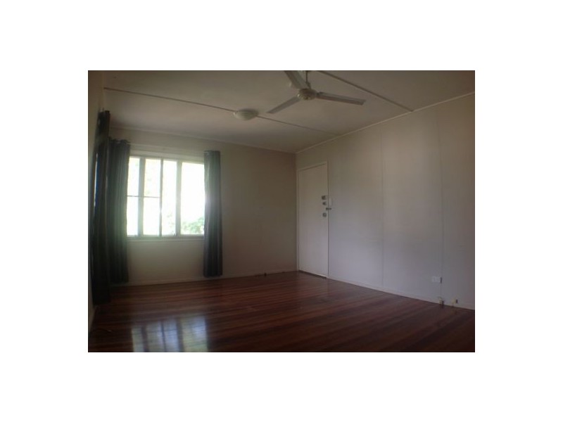 13 Wills Street, Leichhardt QLD 4305