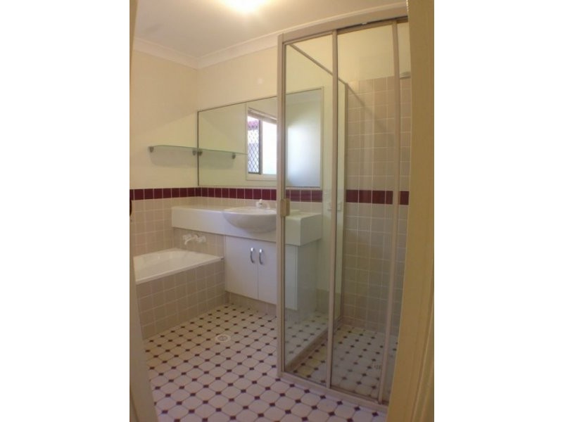 22 Elderslie Place, Forest Lake QLD 4078