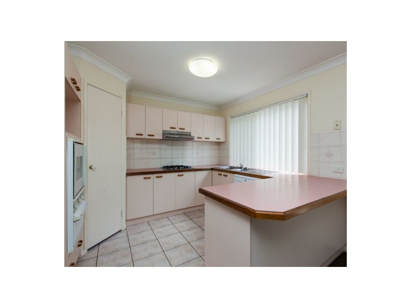 48 Wivenhoe Circuit, Forest Lake QLD 4078