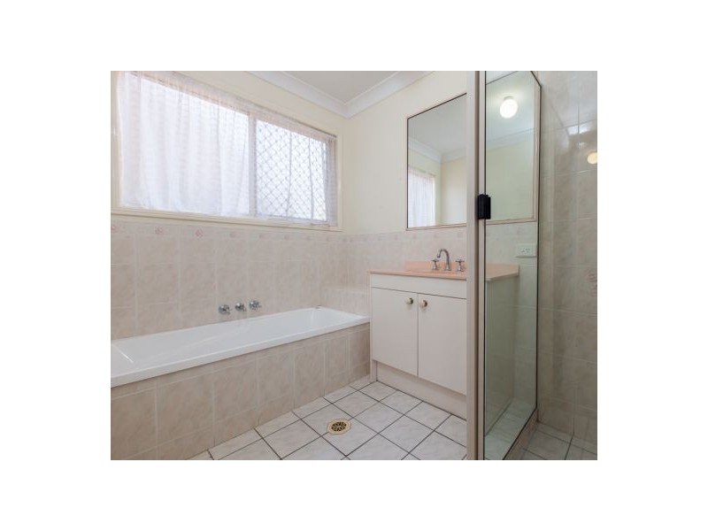 48 Wivenhoe Circuit, Forest Lake QLD 4078