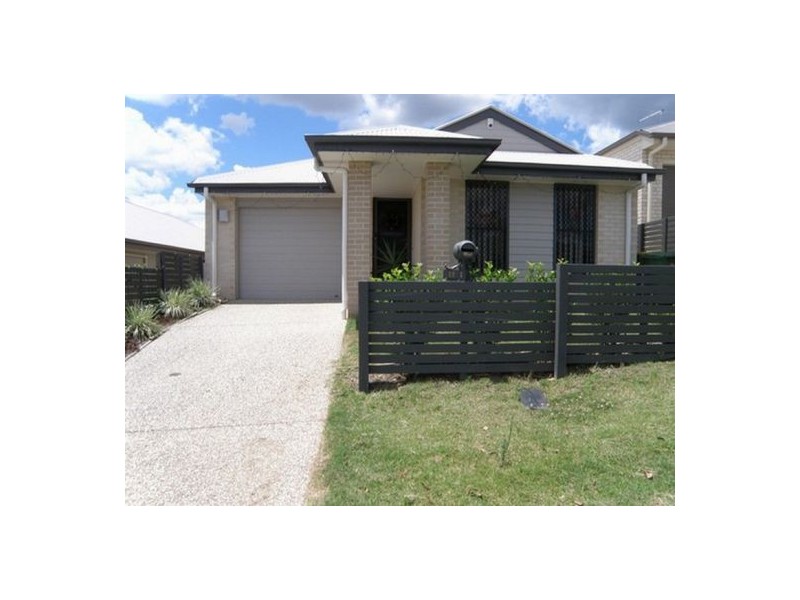 12 Barrington Street, Springfield Lakes QLD 4300