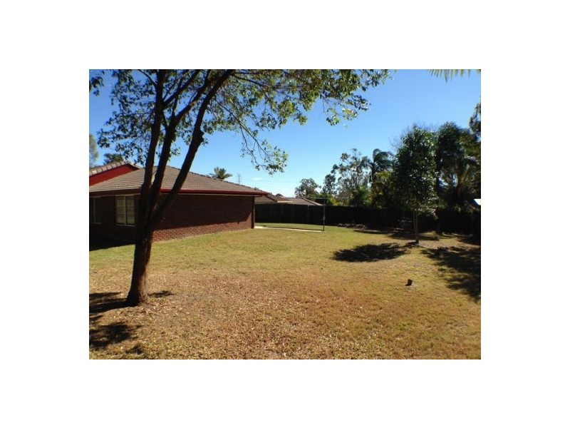 16 Forest Glen Court, Camira QLD 4300