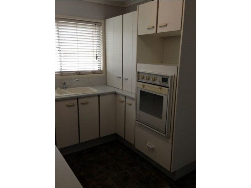 3 Ebrill Street, Jamboree Heights QLD 4074