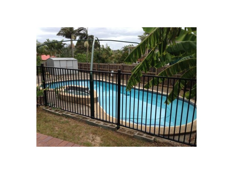 3 Ebrill Street, Jamboree Heights QLD 4074