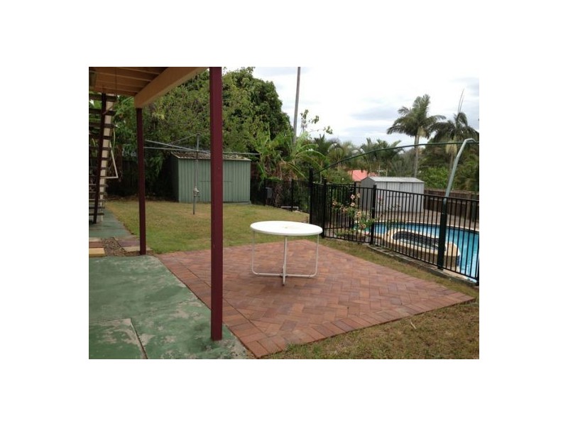 3 Ebrill Street, Jamboree Heights QLD 4074