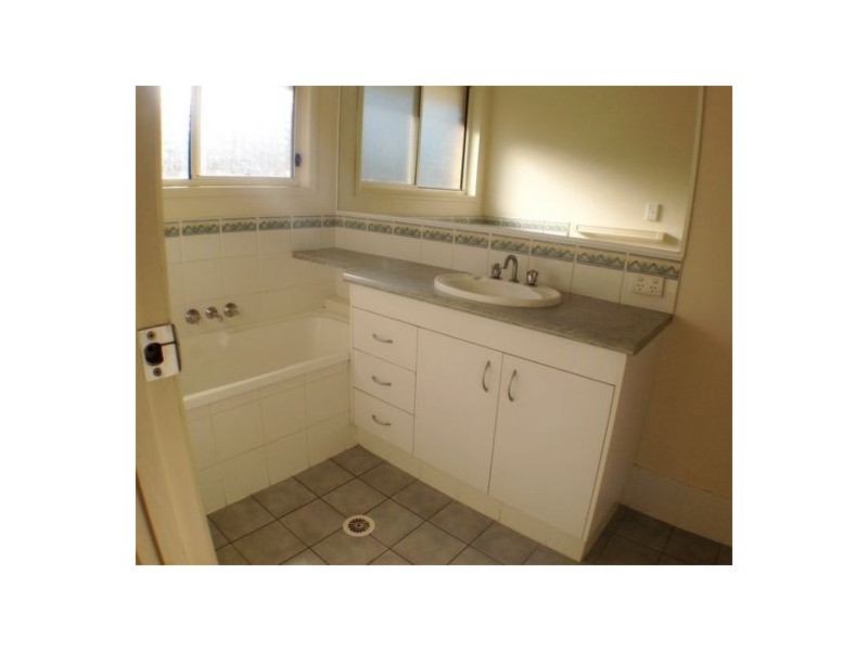 4 Goomburra Court, Forest Lake QLD 4078