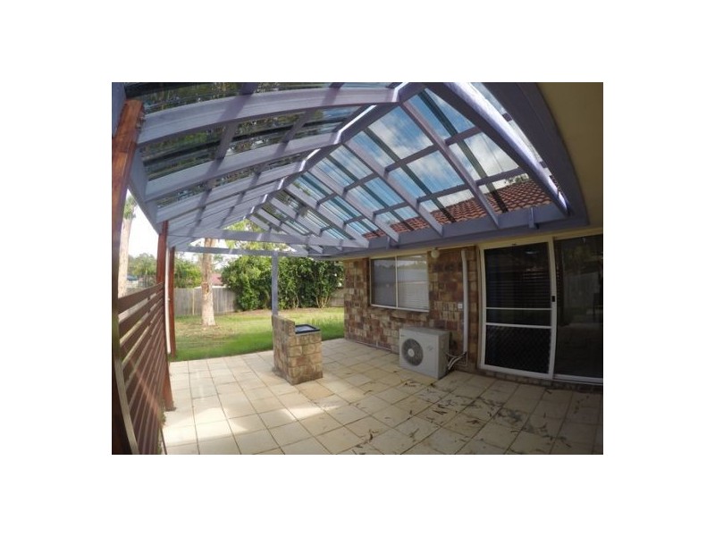 4 Goomburra Court, Forest Lake QLD 4078