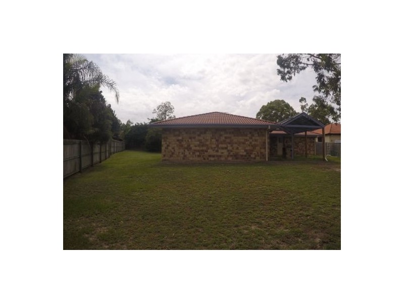 4 Goomburra Court, Forest Lake QLD 4078