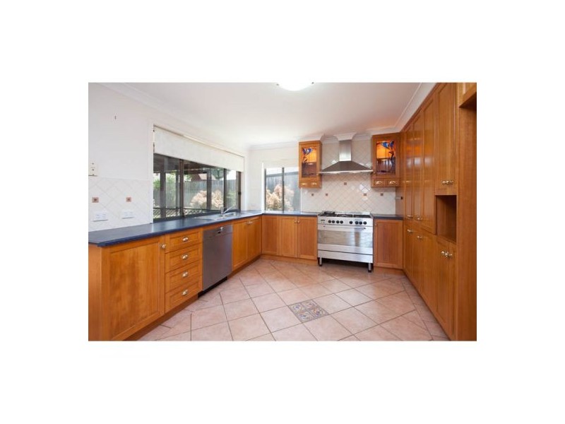 31 Tahoe Street, Riverhills QLD 4074