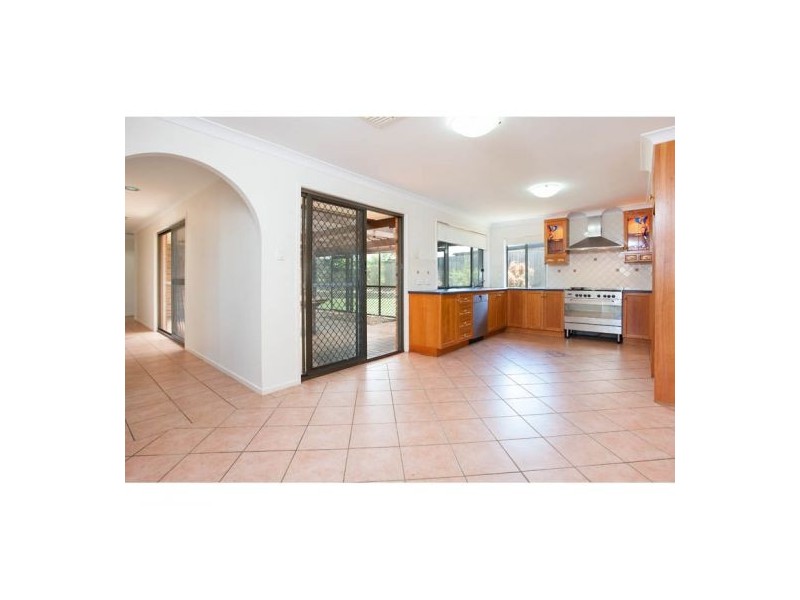 31 Tahoe Street, Riverhills QLD 4074