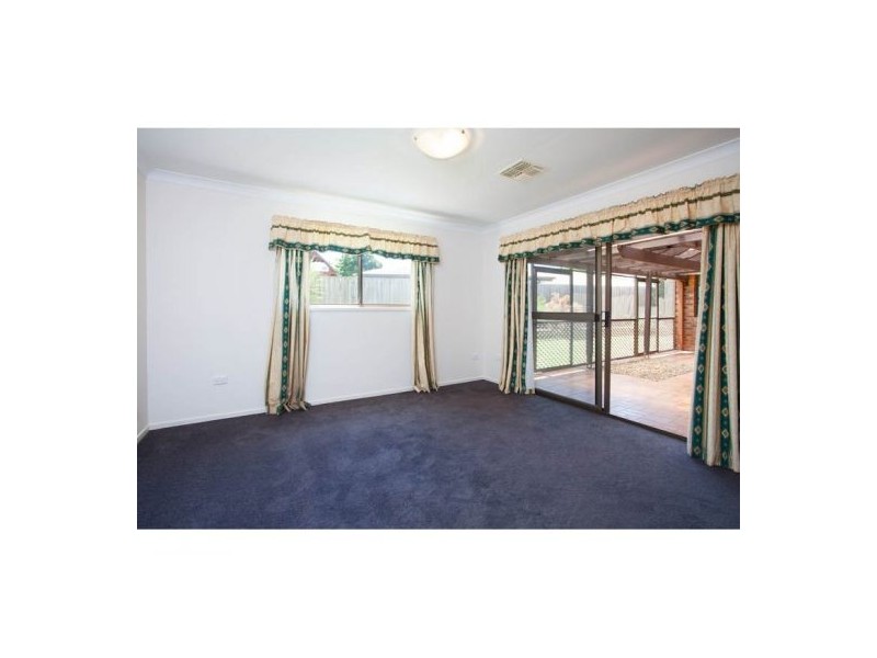 31 Tahoe Street, Riverhills QLD 4074