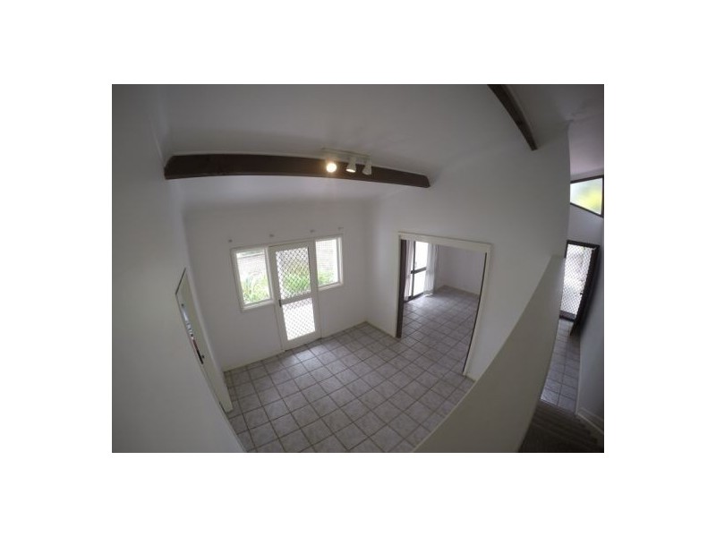 12 Jillian Street, Chapel Hill QLD 4069