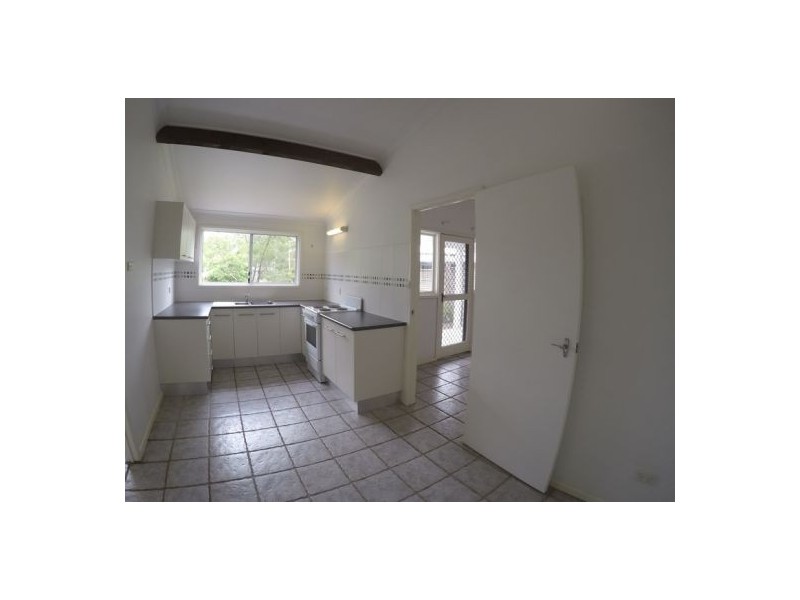 12 Jillian Street, Chapel Hill QLD 4069