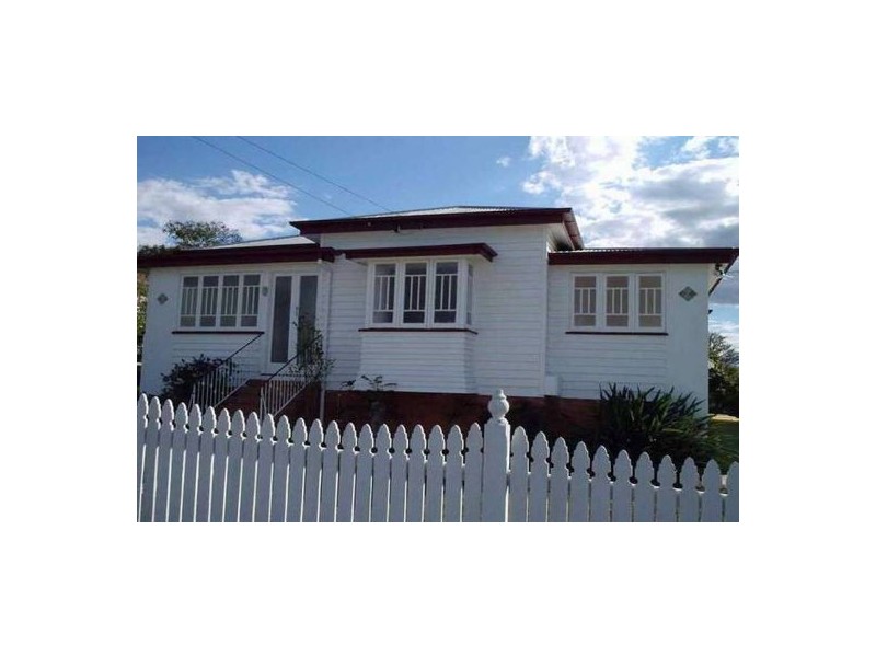 24 Booval Street, Booval QLD 4304