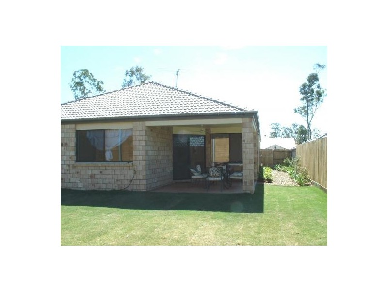 7 Piccadilly Place, Forest Lake QLD 4078