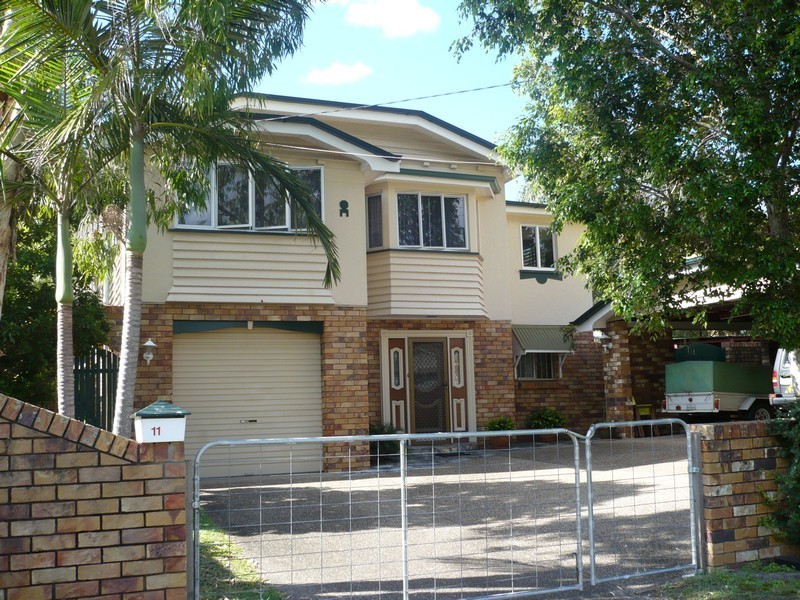 11 Farm Street, Newmarket QLD 4051