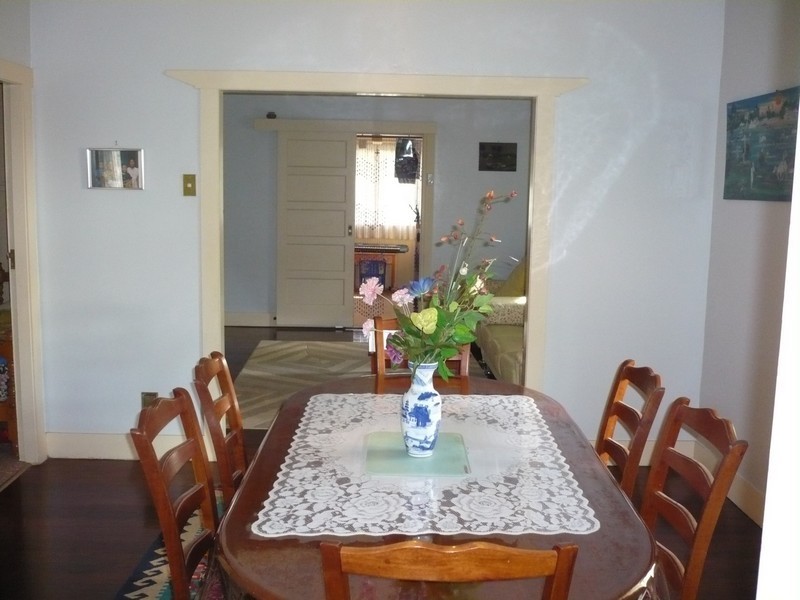 11 Farm Street, Newmarket QLD 4051