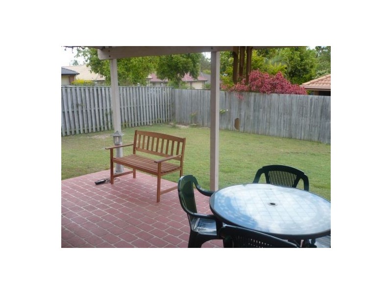 54 Jubilee Ave, Forest Lake QLD 4078