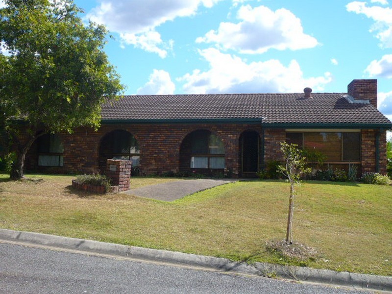 1 Marconi Close, Jamboree Heights QLD 4074