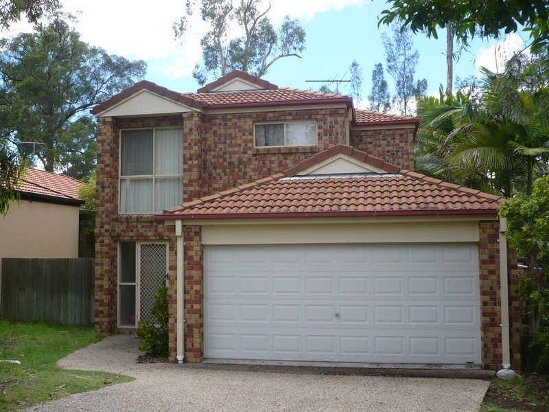 9 Windsor Place, Forest Lake QLD 4078