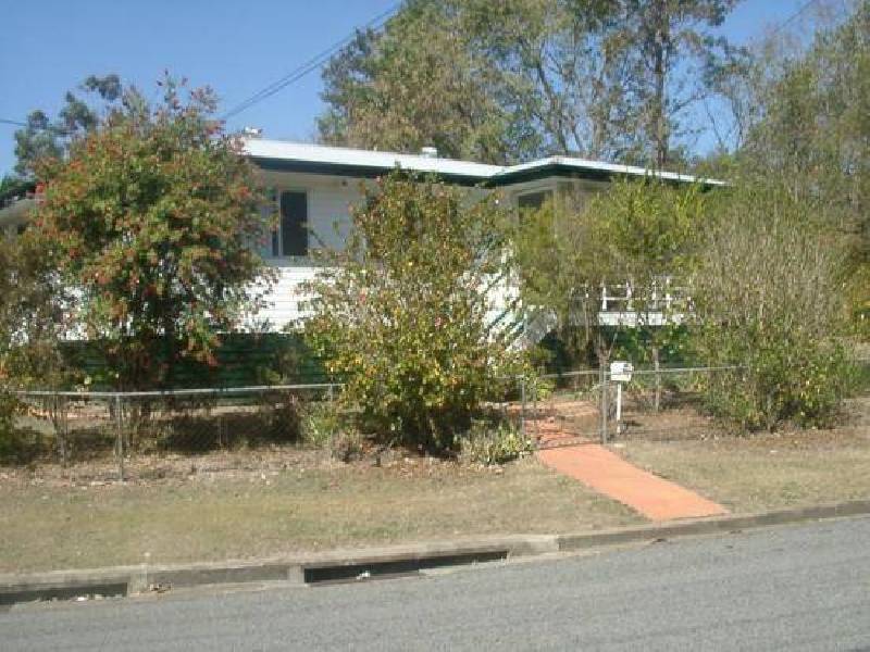 16 Dorricott Street, Goodna QLD 4300