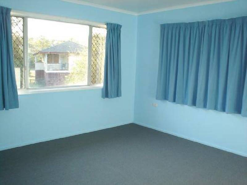 16 Dorricott Street, Goodna QLD 4300