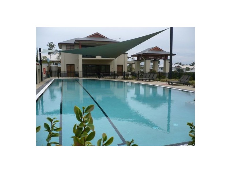 9 Central Avenue, Mount Ommaney QLD 4074