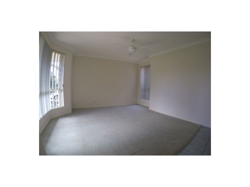 72 Glasshouse Crescent, Forest Lake QLD 4078