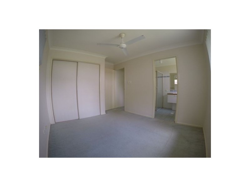 72 Glasshouse Crescent, Forest Lake QLD 4078