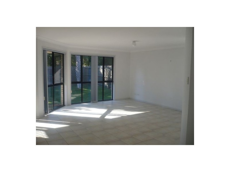 12 Chelsea Place, Forest Lake QLD 4078