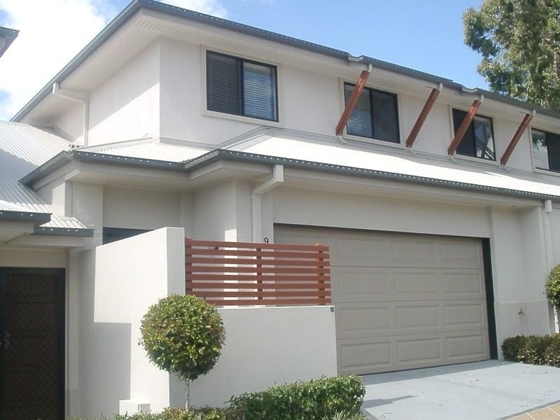 13/5 Central Avenue, Mount Ommaney QLD 4074