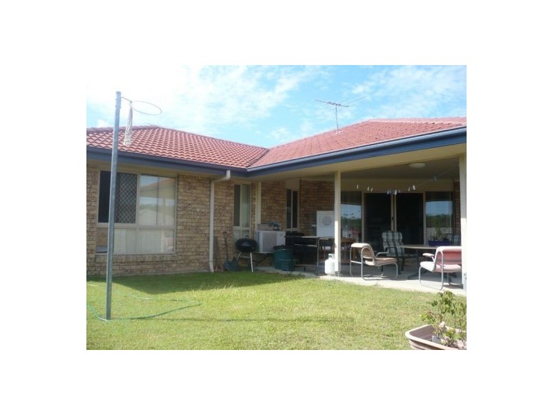 3 Parkside Drive, Springfield QLD 4300