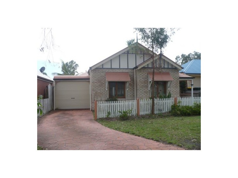 32 Harrison Crescent, Forest Lake QLD 4078