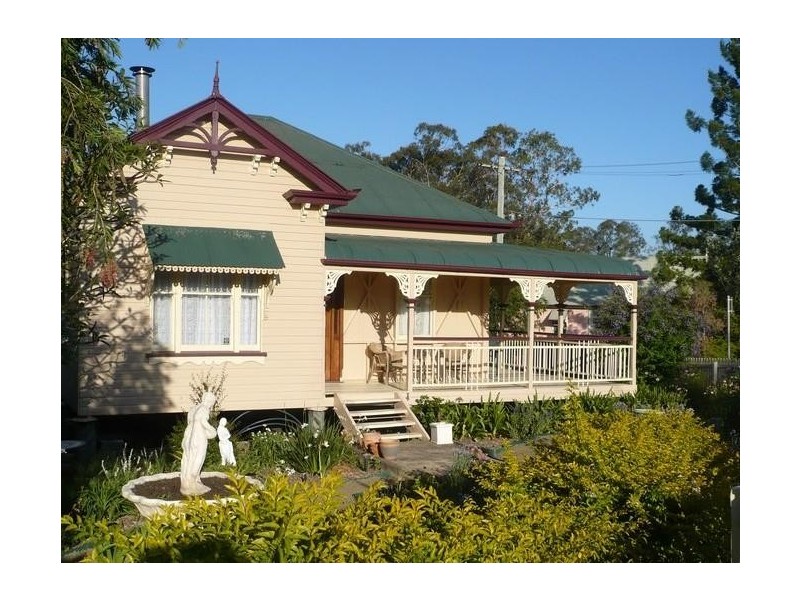 31 Burnett Street, Sadliers Crossing QLD 4305