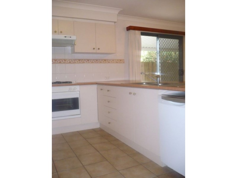 39 St James Street, Forest Lake QLD 4078