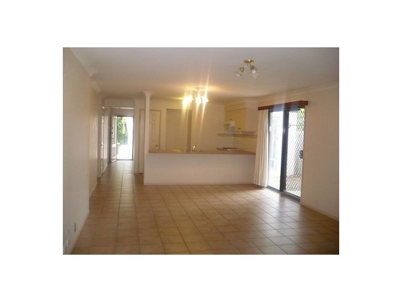 39 St James Street, Forest Lake QLD 4078