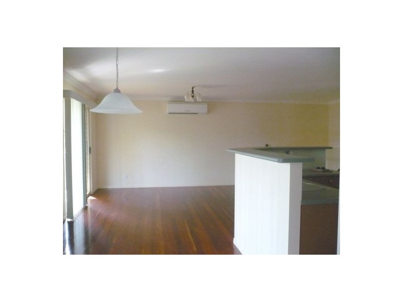 11 Burnside Crescent, Westlake QLD 4074