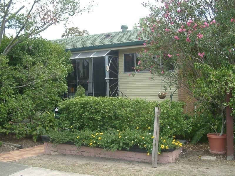 3 Brownie Street, Jamboree Heights QLD 4074