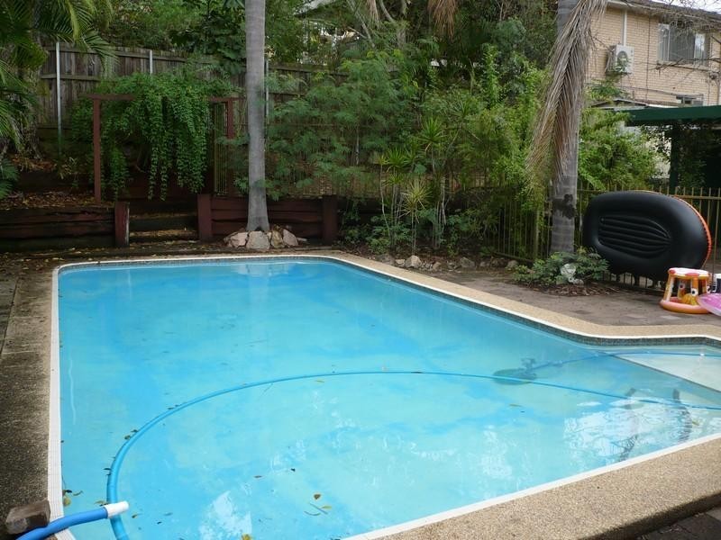 Kewarra Street, Kenmore QLD 4069