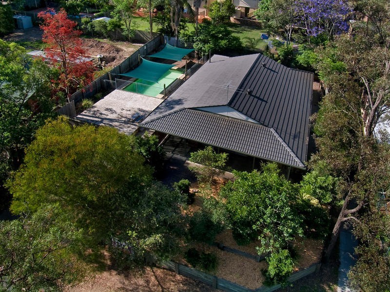 16 Aneto Street, Riverhills QLD 4074