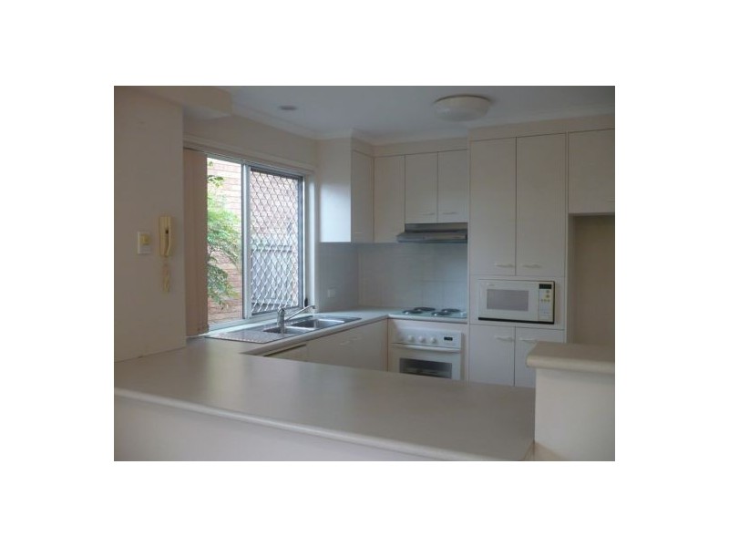 3/1 Abel Smith Crescent, Mount Ommaney QLD 4074