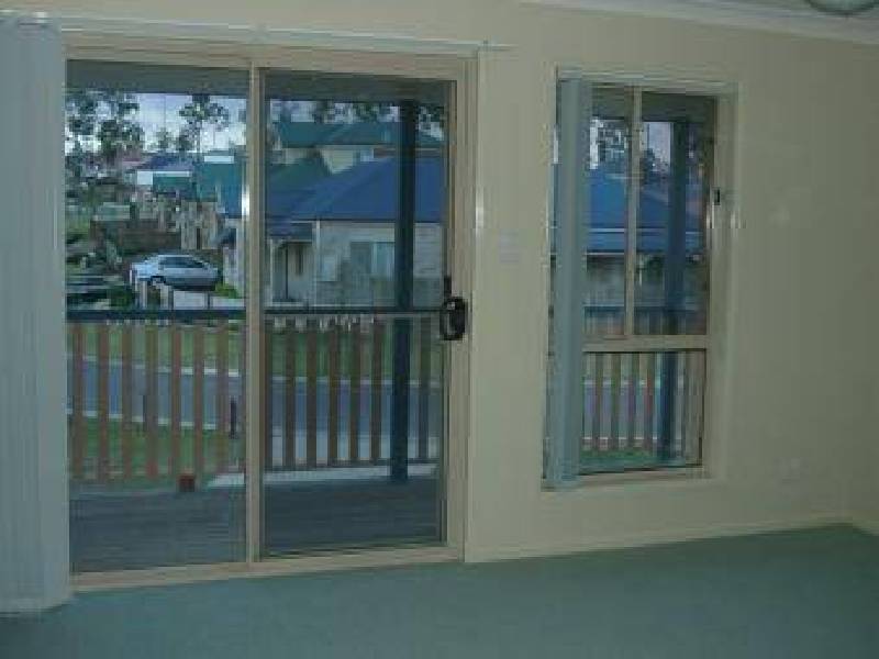 30 Mapleton Crescent, Forest Lake QLD 4078