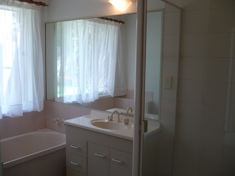 112 Flinders Crescent, Forest Lake QLD 4078