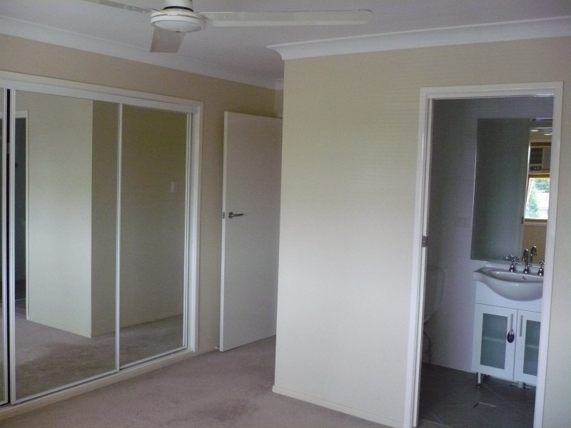 126 Scotts Road, Darra QLD 4076